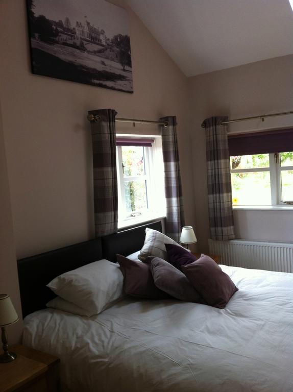 The Cholmeley Arms Bed & Breakfast Burton Coggles Room photo